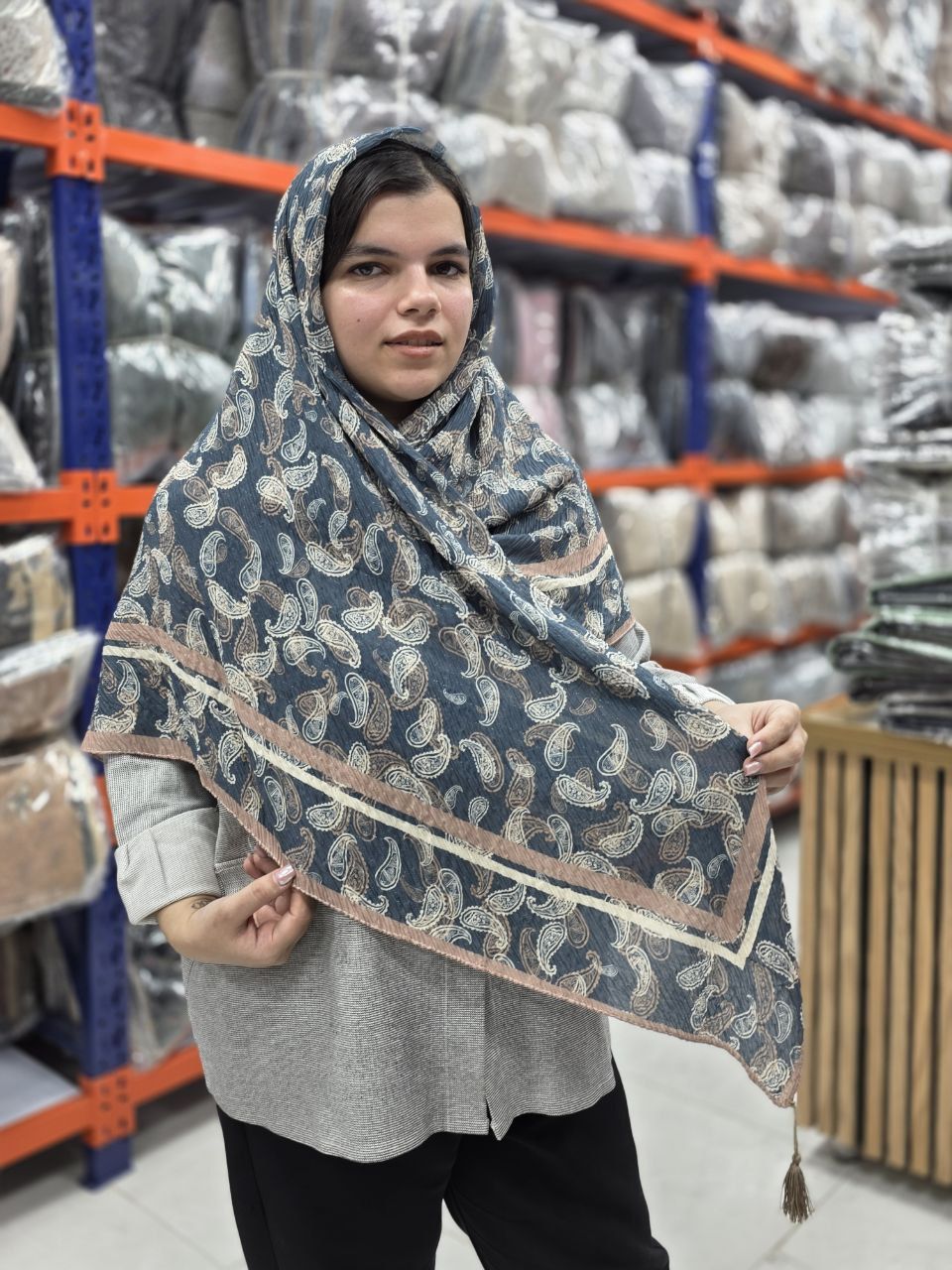 روسری برشکا پلیسه لمه دار