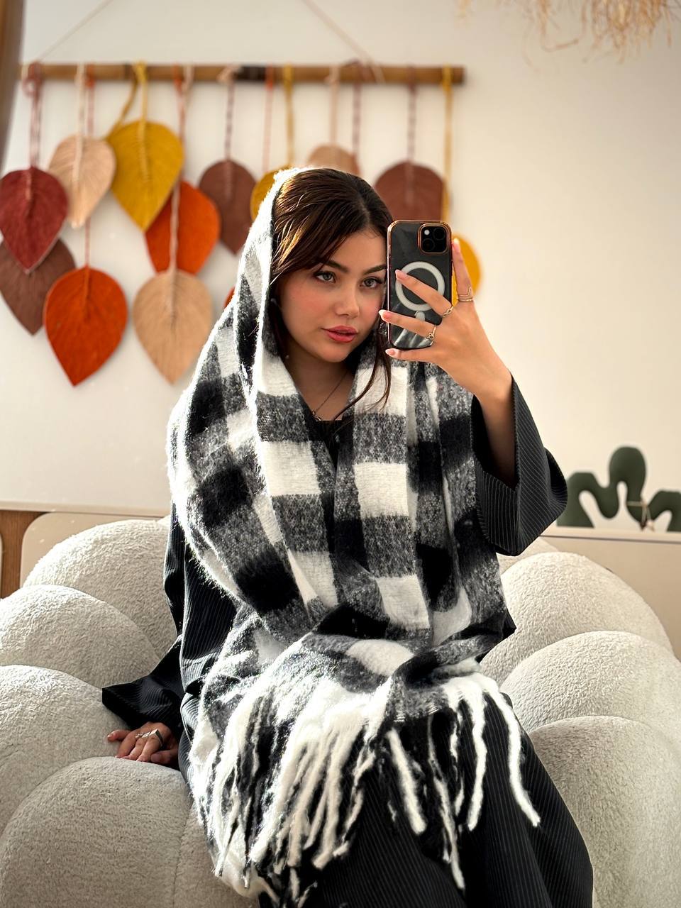 بیگ اسکارف پینترستی مشکی سفید