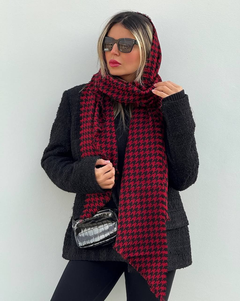 شال ماهی پیچازی زرشکی